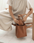 Full grain leather mini tote bag. Vegetable tanned leather shoulder bag. Crossbody bag. Leather purse.