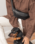 Leather fanny pack. Full grain leather belt bag. Vegetable tanned leather.