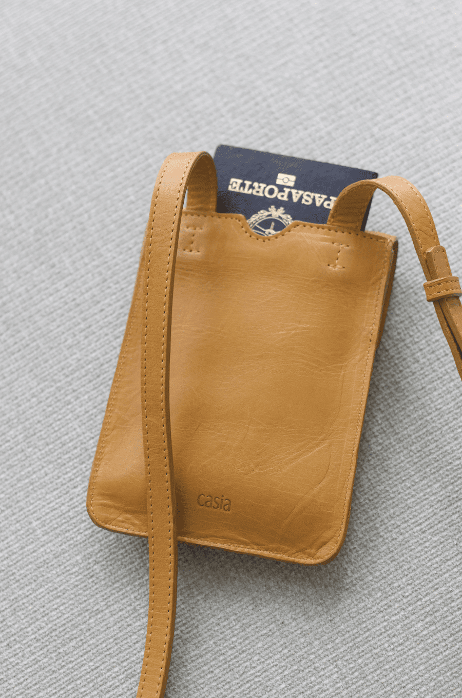 Mini leather bag. Shoulder bag. Full grain leather bag. Vegetable tanned leather purse.