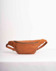 Leather fanny pack. Full grain leather belt bag. Caramel vegetable tanned leather.