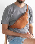 Leather fanny pack. Full grain leather belt bag. Caramel vegetable tanned leather.