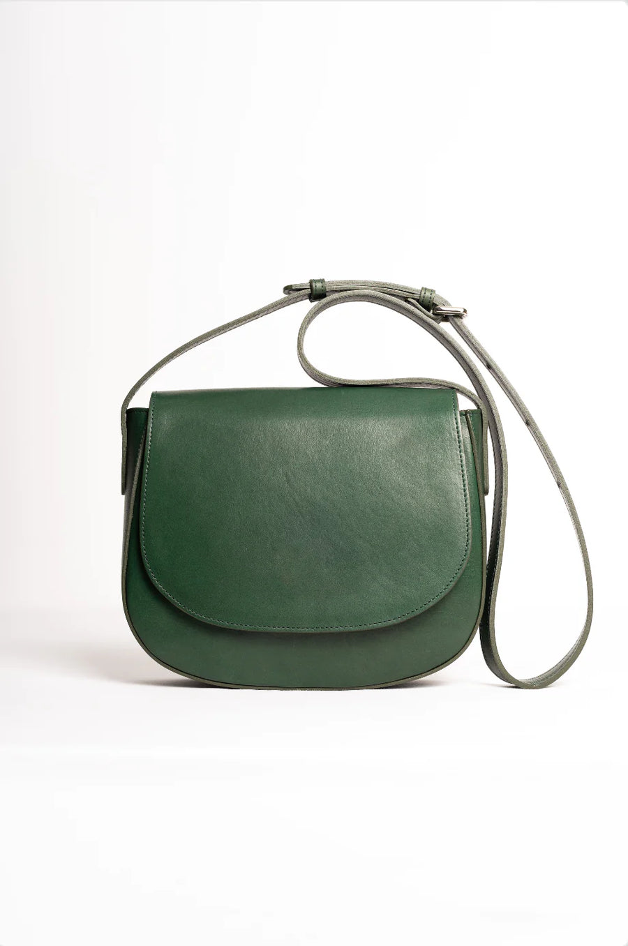 Leather bag. Shoulder bag. Full grain leather bag. Vegetable tanned leather purse. Smooth leather crossbody bag.