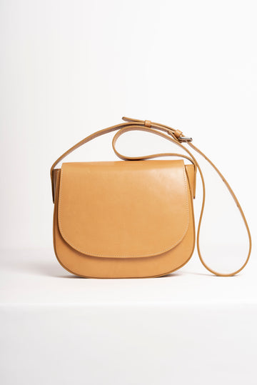 Leather bag. Shoulder bag. Full grain leather bag. Vegetable tanned leather purse. Smooth leather crossbody bag.