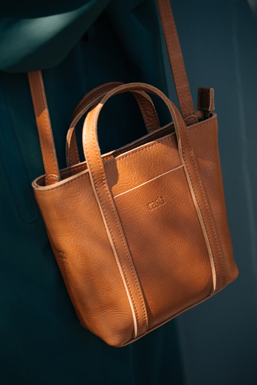 Leather crossbody bag - Yunga