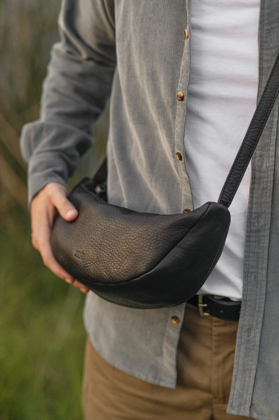 Leather Sling bag - Teca