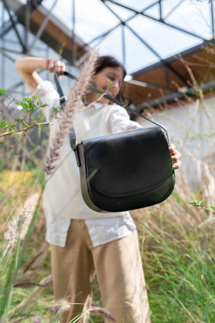 Leather bag. Shoulder bag. Full grain leather bag. Vegetable tanned leather purse. Smooth leather crossbody bag.