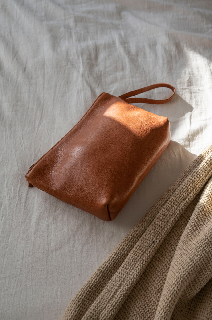 Caramel Wrist bag | Clutch Leather Bag | Full grain leather handbag