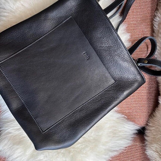 ★★★★★ Gorgeous bag