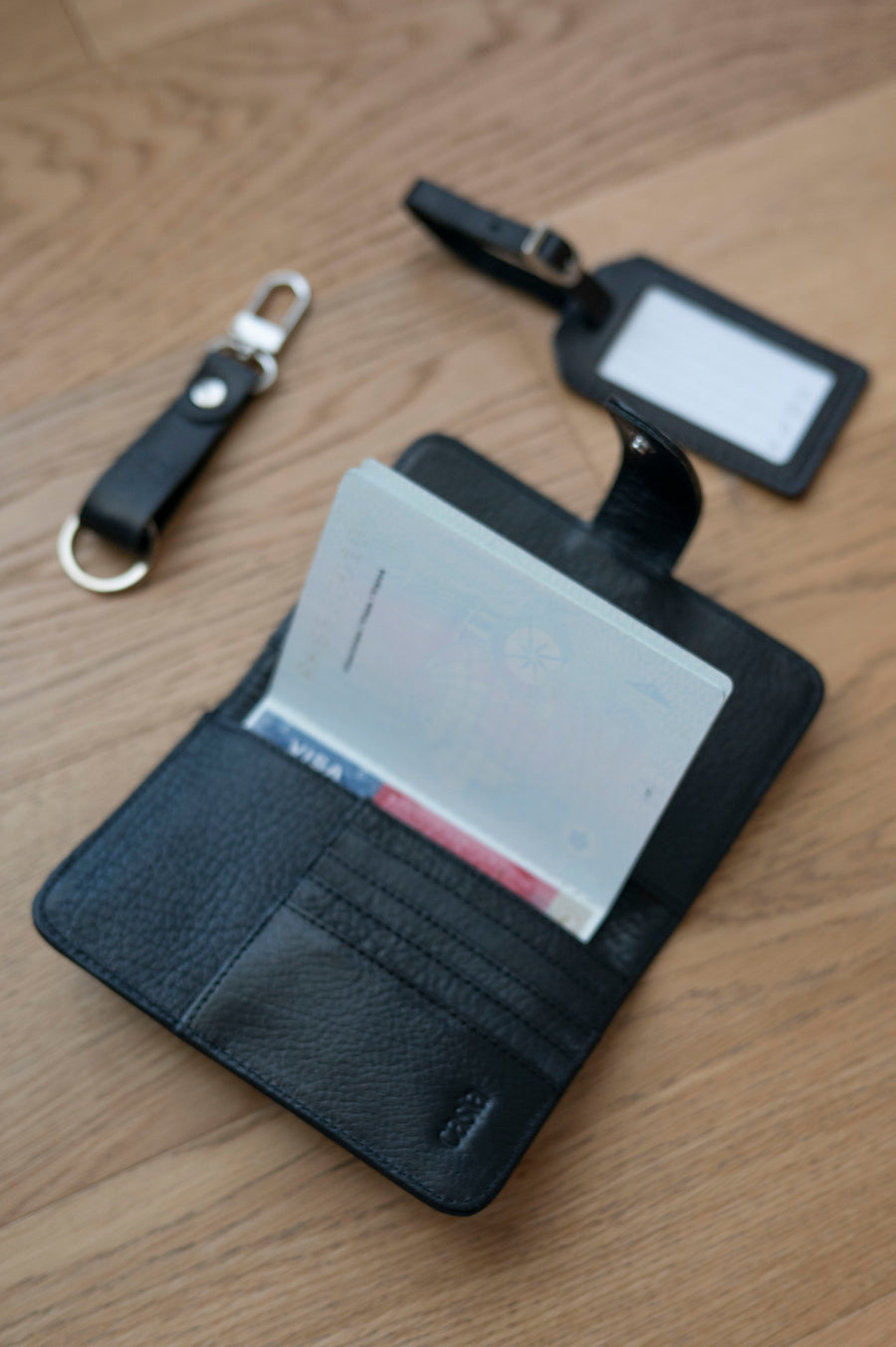 leather passport holder, lugagge tag and keyfob