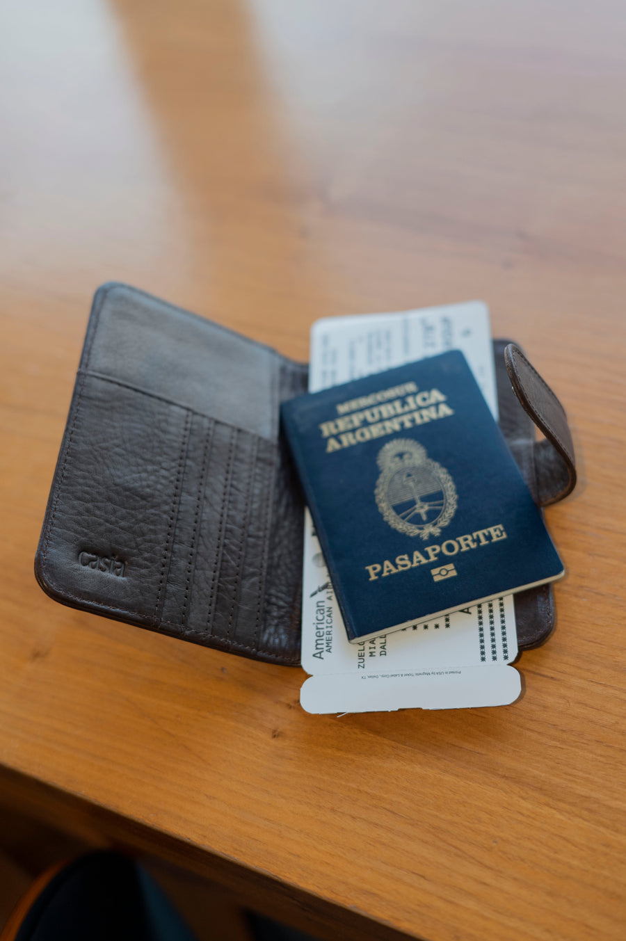 Leather Passport Holder - Pino