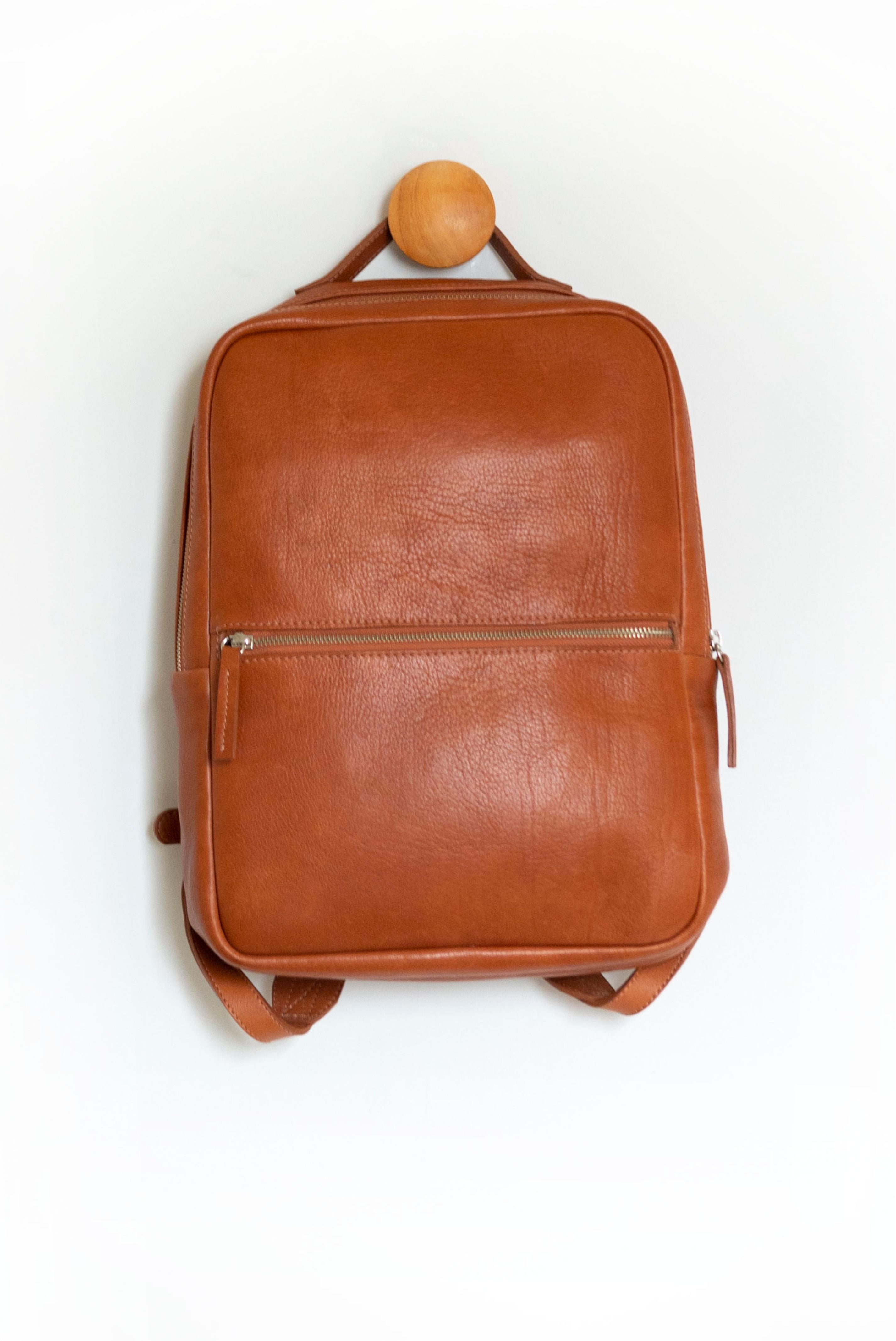 Full Grain Leather Laptop Backpack with Trolley Sleeve Cuyo