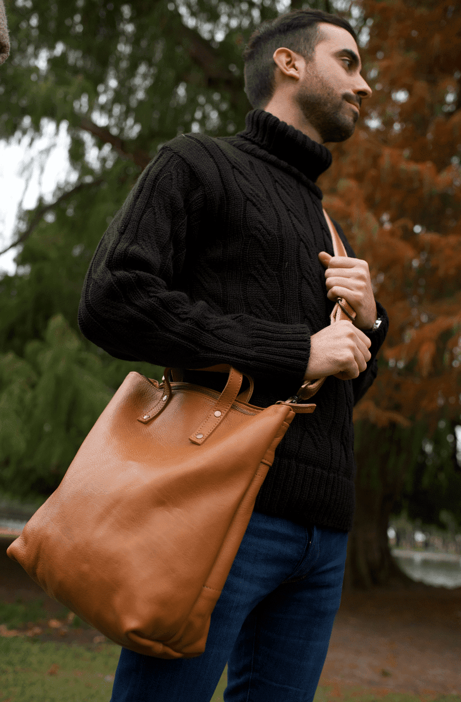 Leather bag. Full grain leather tote bag. Shoulder bag. Vegetable tanned leather bag. Crossbody bag.