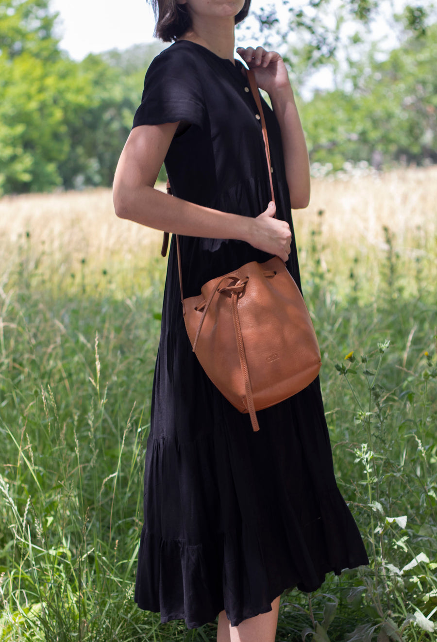 Bucket leather crossbody bag | Drawstring full grain leather shoulder bag with card holder pouch