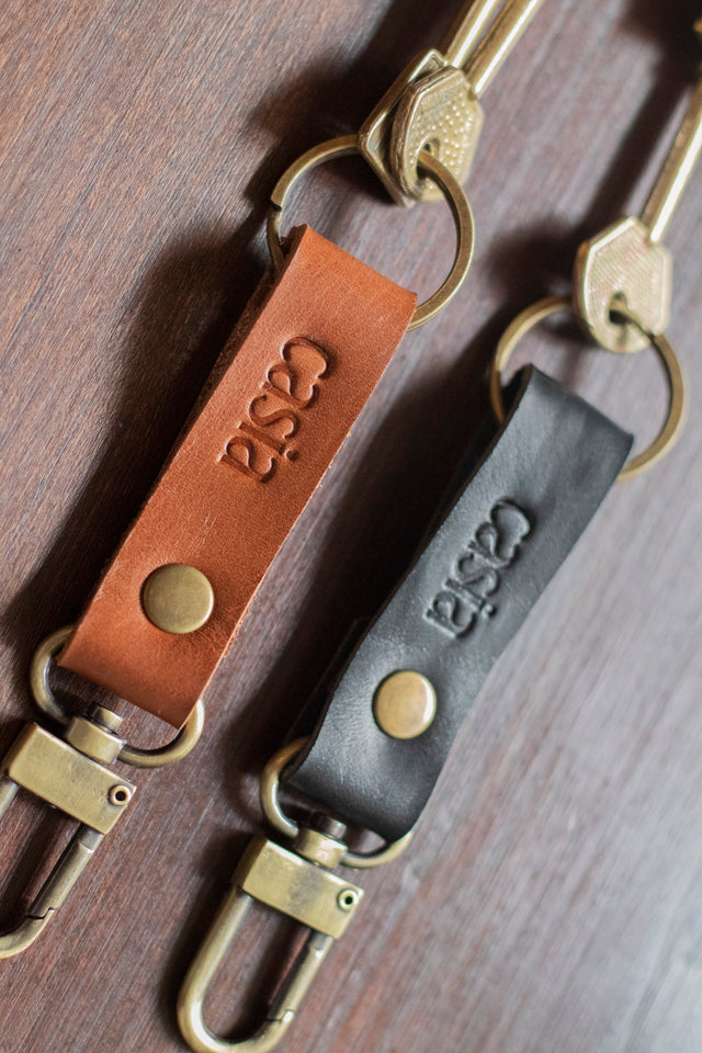 Full grain leather key fob. Vegetable tanned leather.