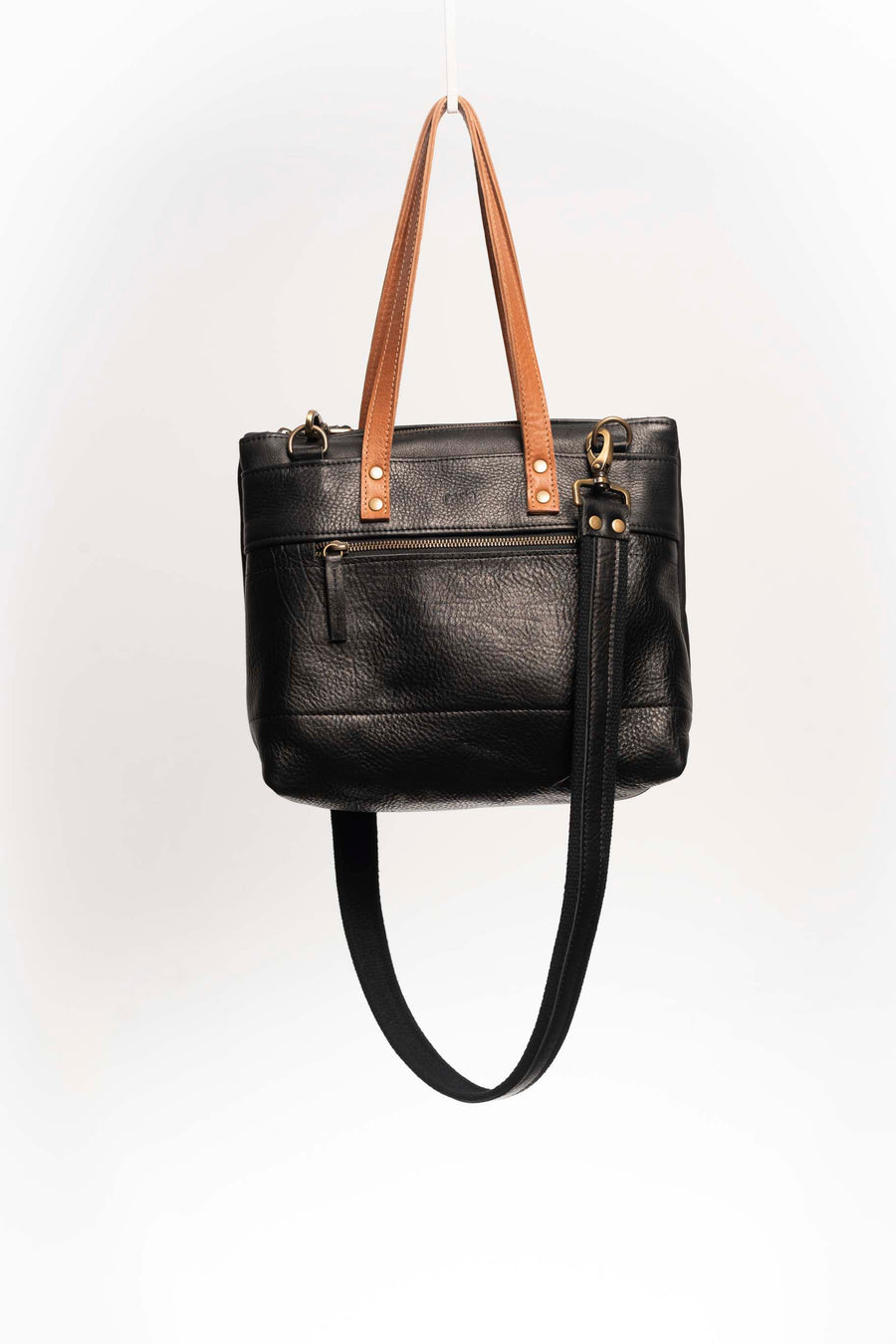 Leather bag. Full grain leather tote bag. Shoulder bag. Vegetable tanned leather bag. Crossbody bag.