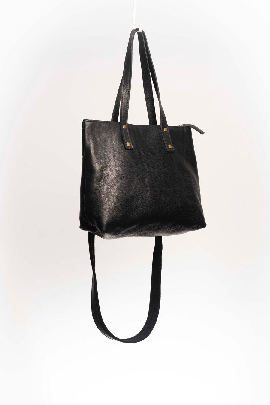 Leather bag. Full grain leather tote bag. Shoulder bag. Vegetable tanned leather bag. Crossbody bag.